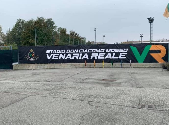 Shock a Venaria: arbitra 16enne nel mirino dei tifosi tra lacrime e paura, genitori aggrediti sugli spalti dopo il rigore decisivo